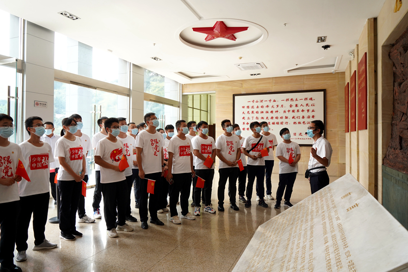 公司团委开展“喜迎二十大、永远跟党走、奋进新征程”主题团日活动7